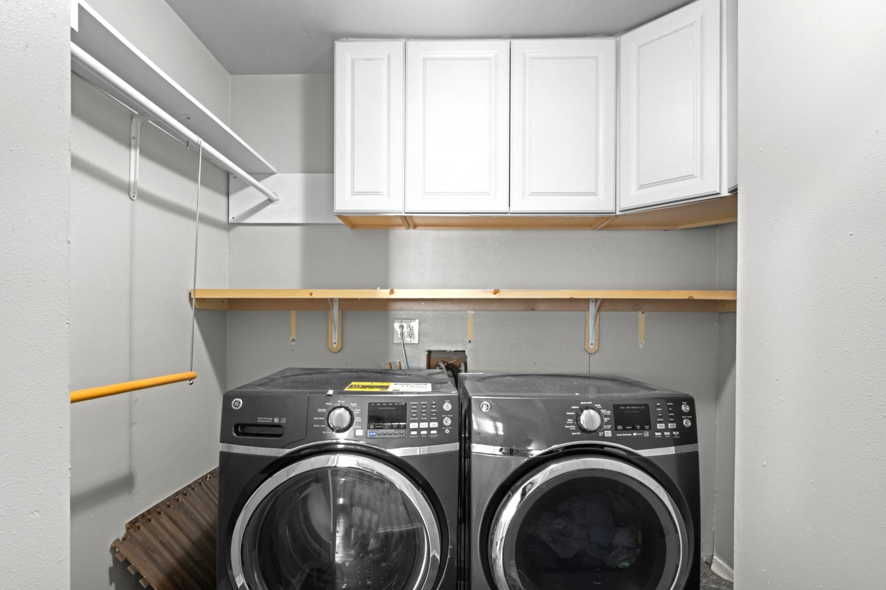 13910 Ella Lee Lane Houston, TX 77077 - Photo 9 of 12