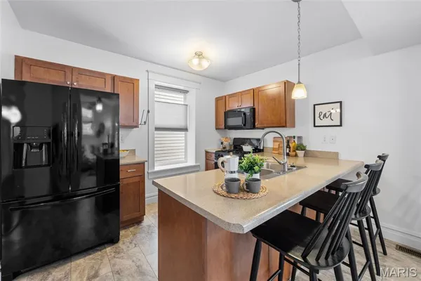 $329,900 | 4224 McRee Avenue, St. Louis, MO 63110