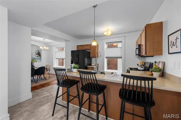 $329,900 | 4224 McRee Avenue, St. Louis, MO 63110