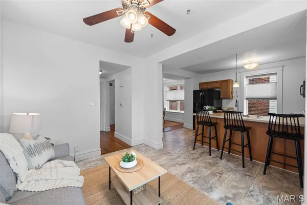 $329,900 | 4224 McRee Avenue, St. Louis, MO 63110