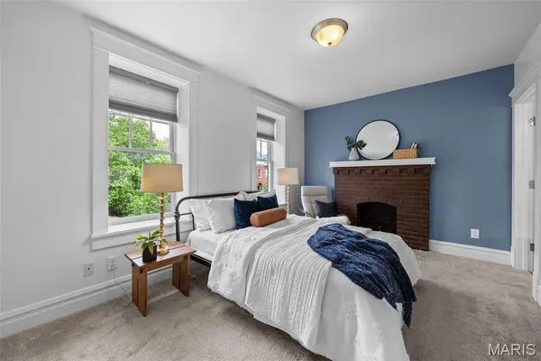 $329,900 | 4224 McRee Avenue, St. Louis, MO 63110