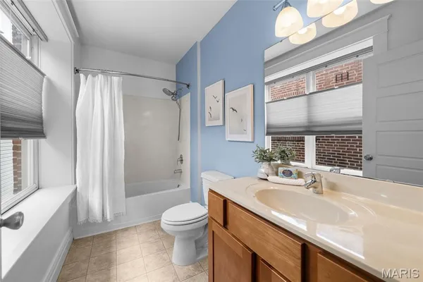 $329,900 | 4224 McRee Avenue, St. Louis, MO 63110