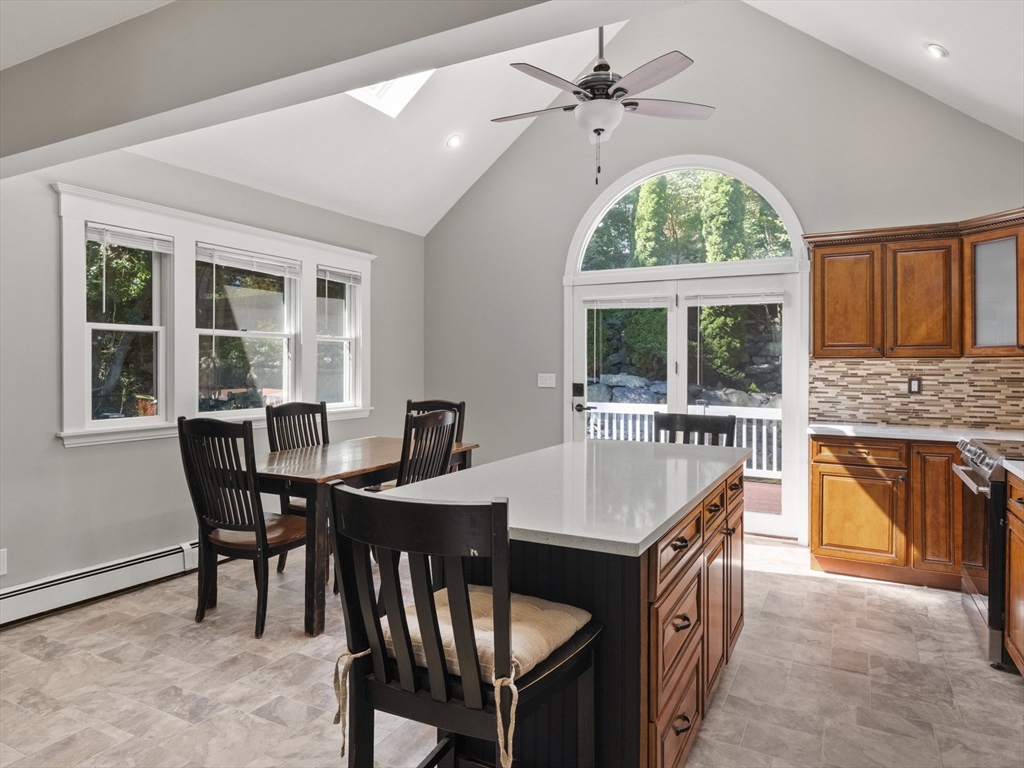 65 Old Nahant Road Wakefield, MA 01880 - Photo 18 of 42