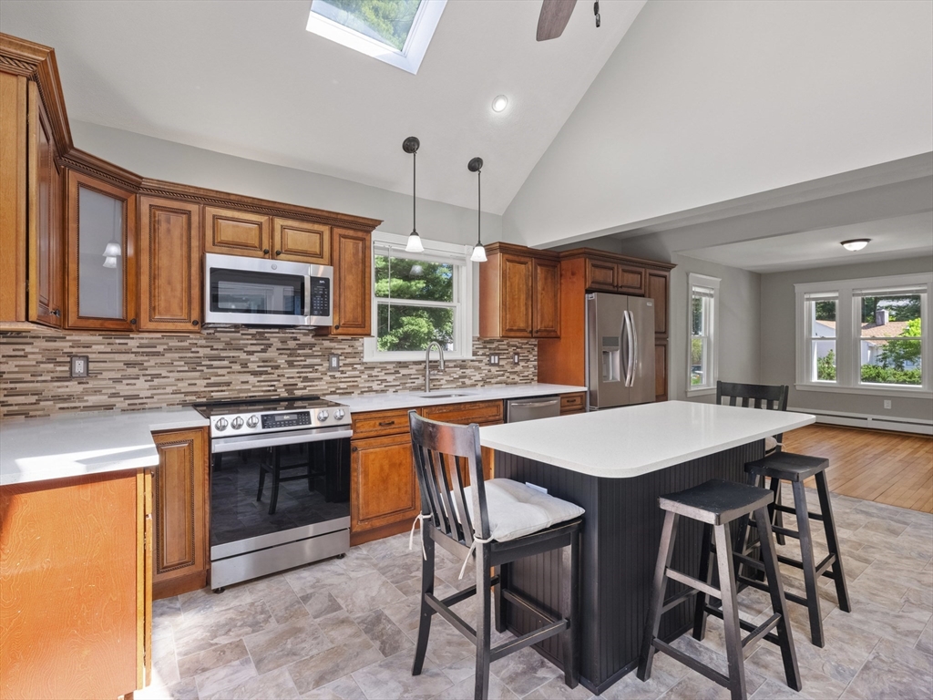 65 Old Nahant Road Wakefield, MA 01880 - Photo 19 of 42