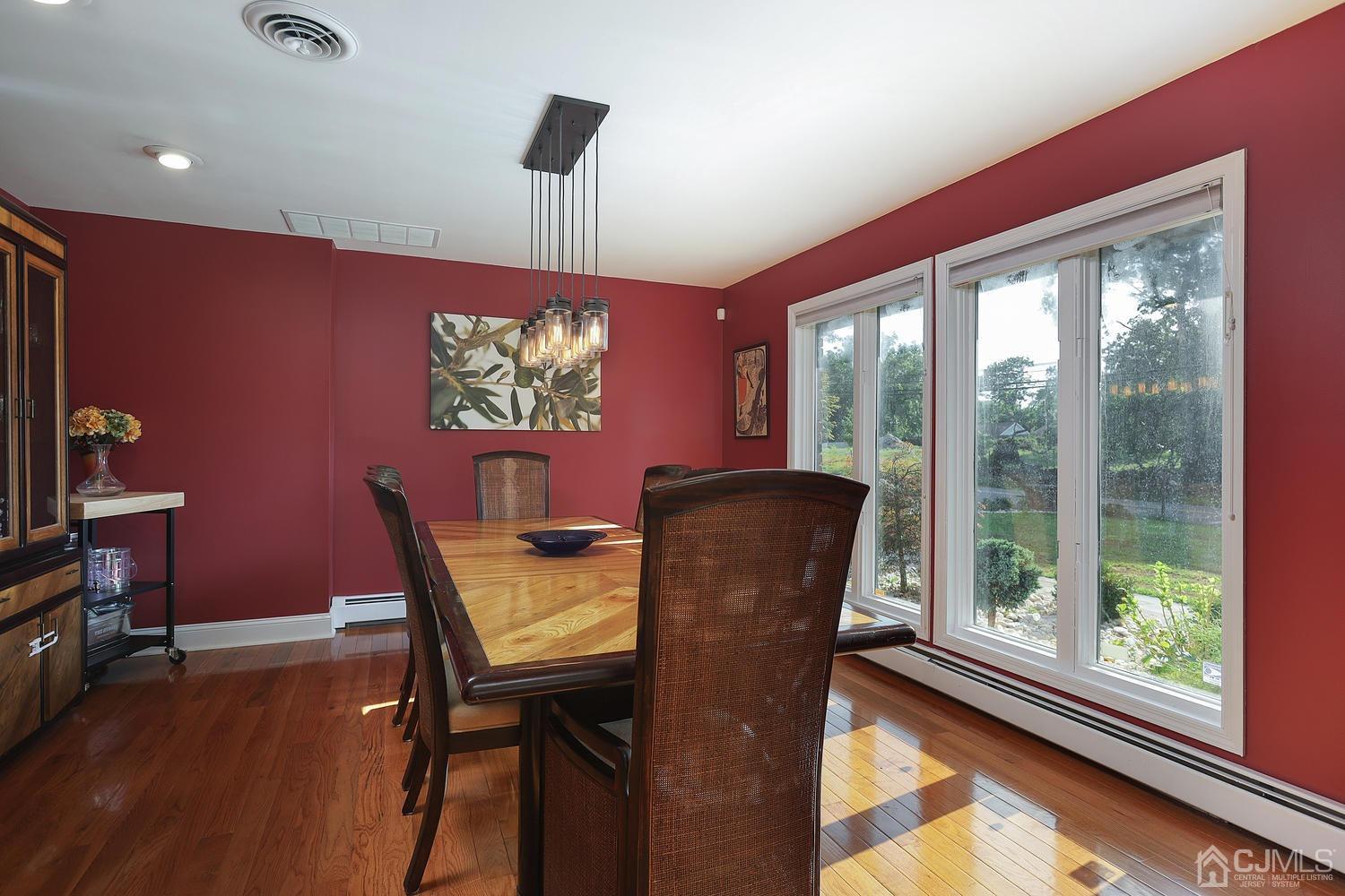 364 Rahway Road Edison, NJ 08820 - Photo 4 of 24 Gallery Image 4