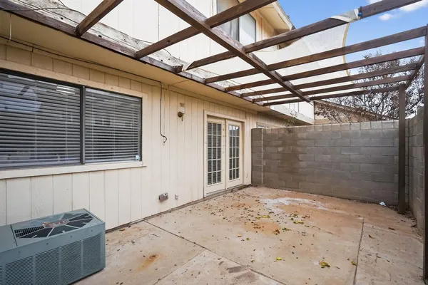a view of backyard with cabin