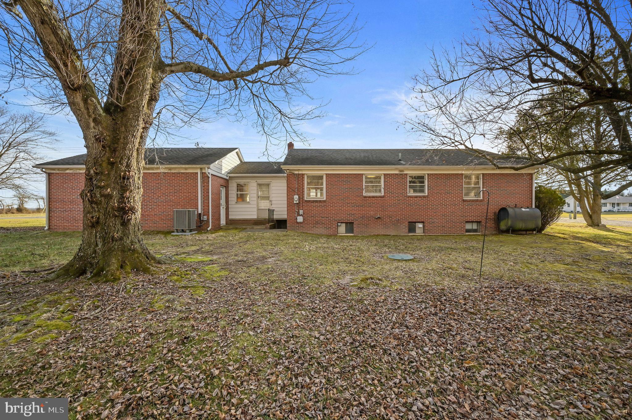 955 Twin Willows Road Smyrna, DE 19977 - Photo 4 of 27 a view of a house with a yard