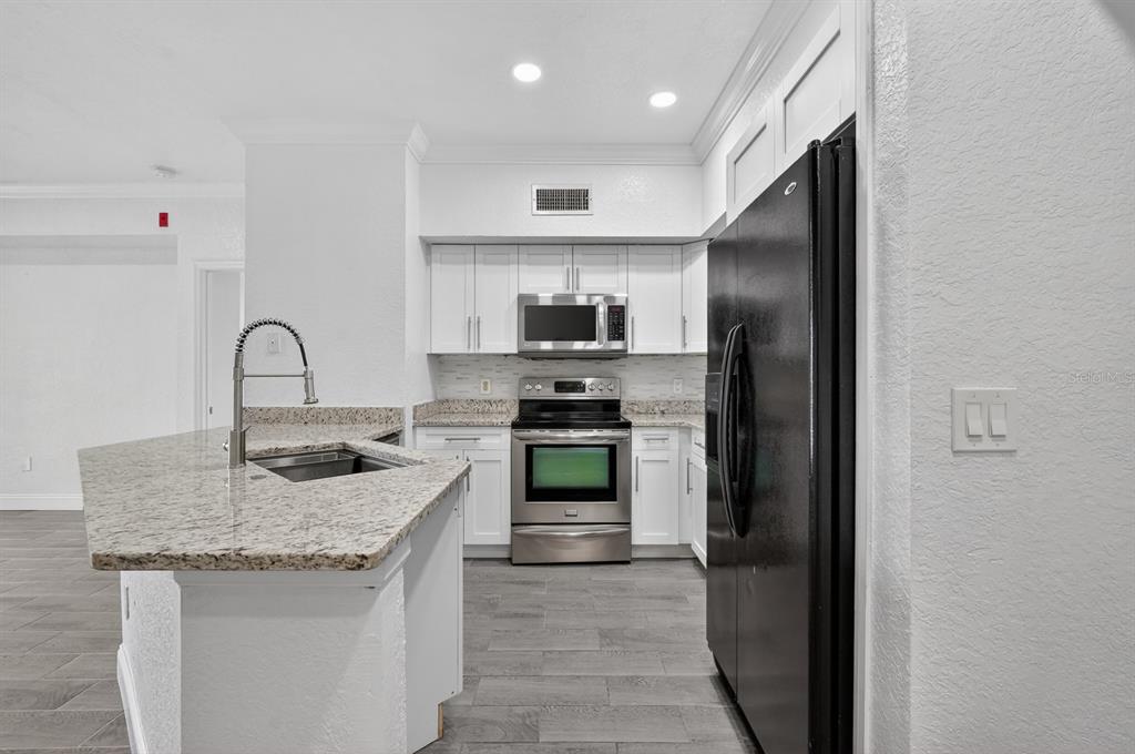 832 Camargo Way, Unit 306 Altamonte Springs, FL 32714 - Photo 23 of 48