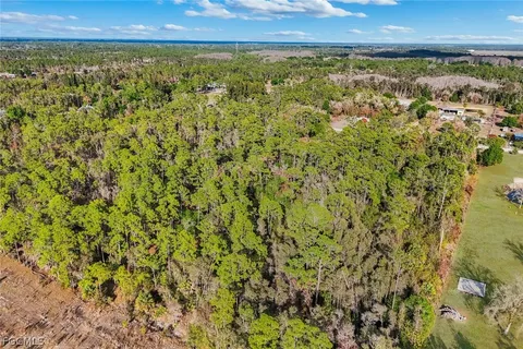 $215,000 | 12600 Shawnee Road, Fort Myers, FL 33913