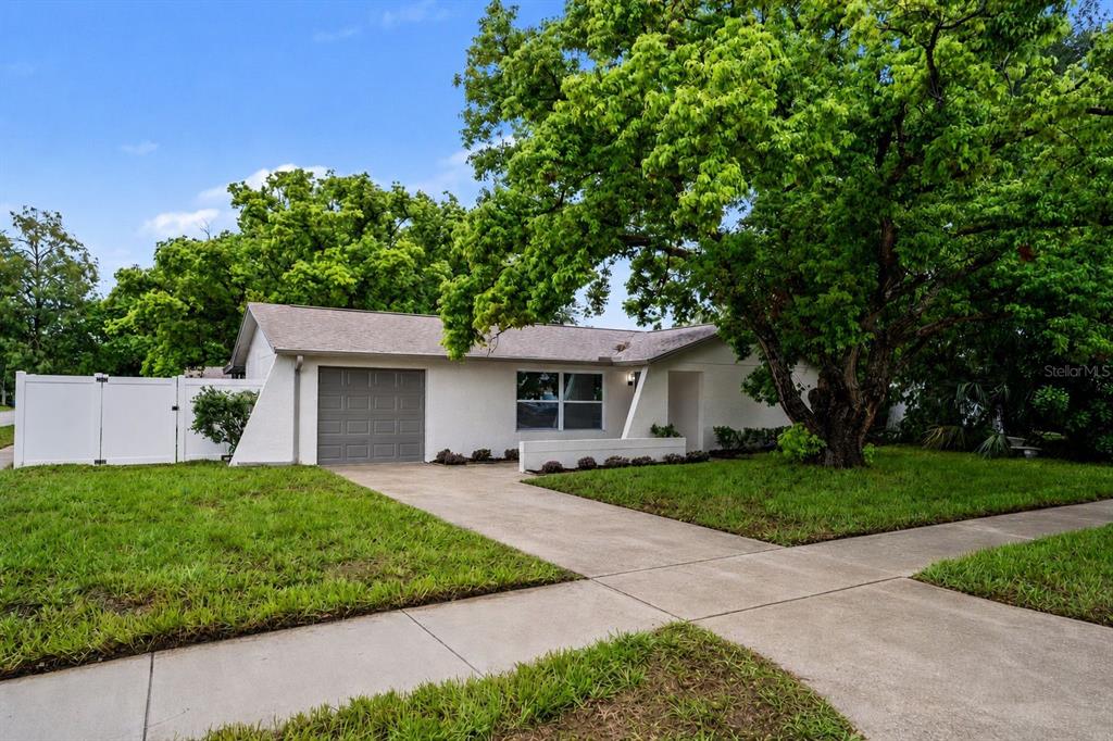 11928 Temple Court Seminole, FL 33772 - Photo 1 of 42 Gallery Image 1