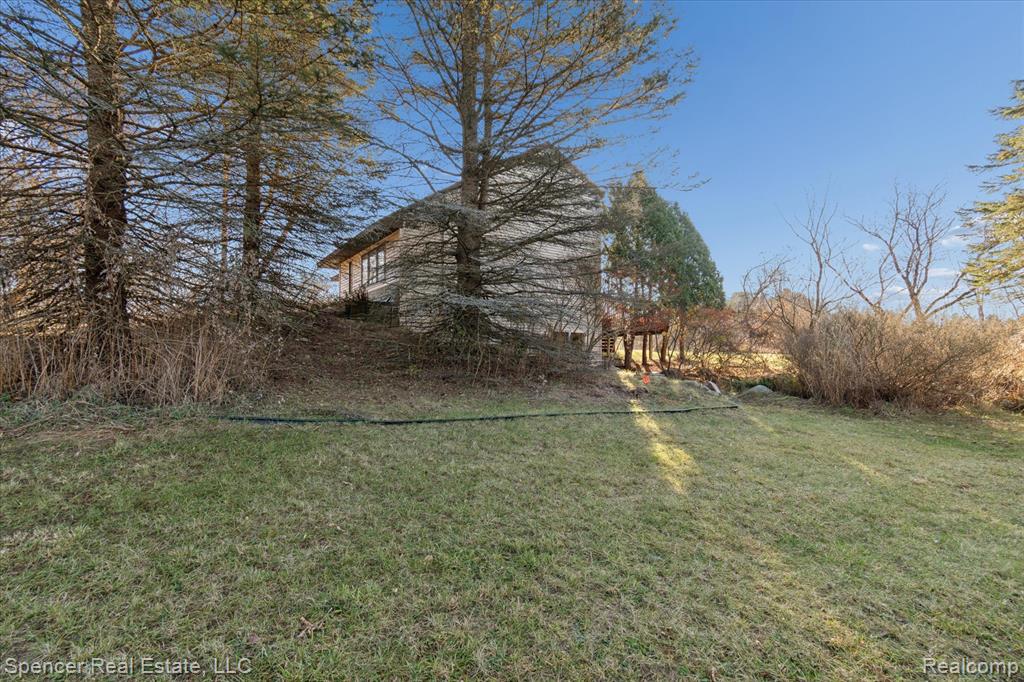 13875 Neal Road Davisburg, MI 48350 - Photo 37 of 60 Gallery Image 37