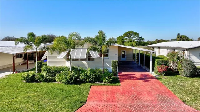 $350,000 | 7924 Southeast Saratoga Drive, Hobe Sound, FL 33455