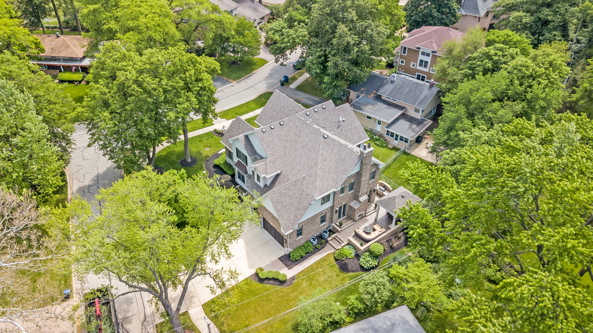 705 Sunset Drive Naperville, IL 60540 - Photo 11 of 55