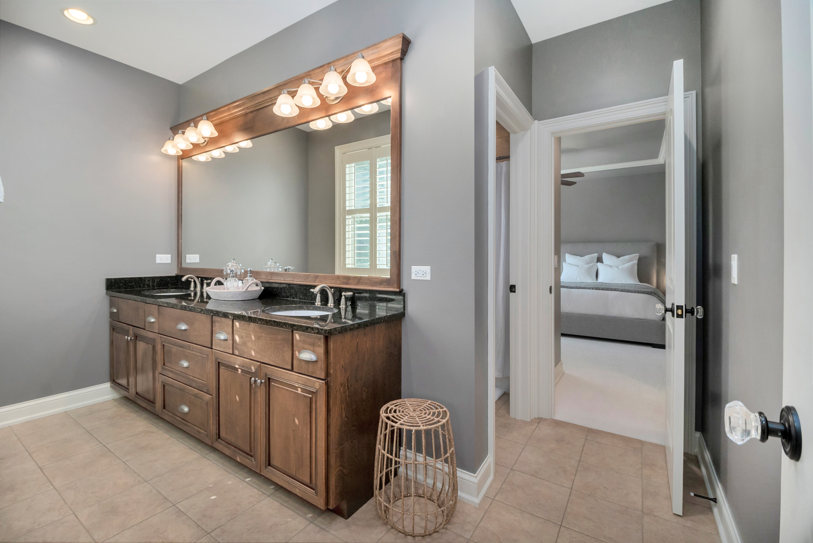 705 Sunset Drive Naperville, IL 60540 - Photo 29 of 55