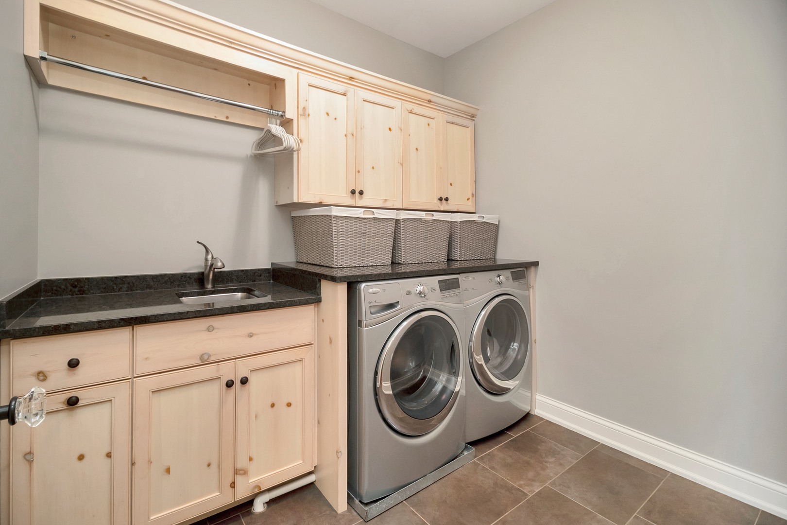 705 Sunset Drive Naperville, IL 60540 - Photo 34 of 55