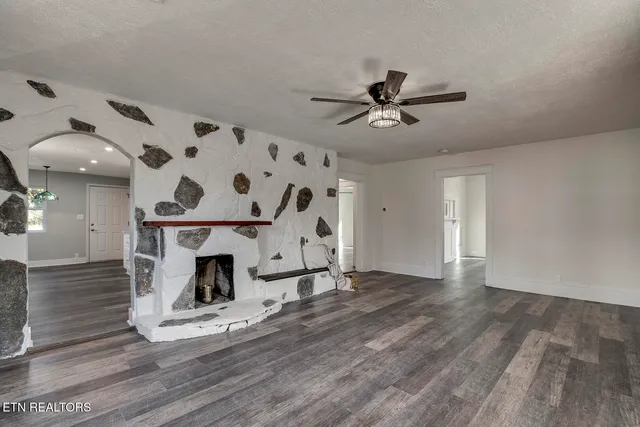 $349,900 | 615 Banks Avenue, Knoxville, TN 37917