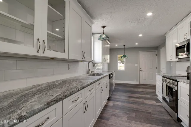 $349,900 | 615 Banks Avenue, Knoxville, TN 37917