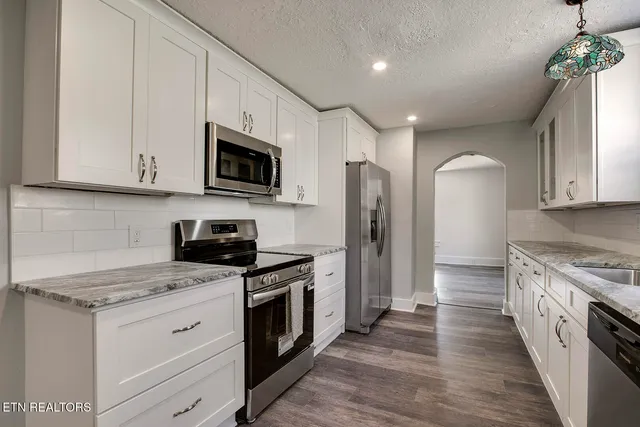 $349,900 | 615 Banks Avenue, Knoxville, TN 37917