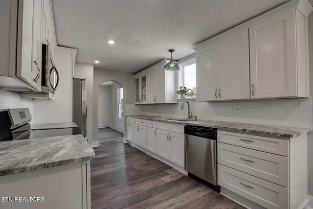 $349,900 | 615 Banks Avenue, Knoxville, TN 37917