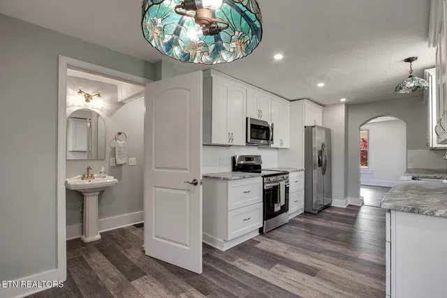 $349,900 | 615 Banks Avenue, Knoxville, TN 37917