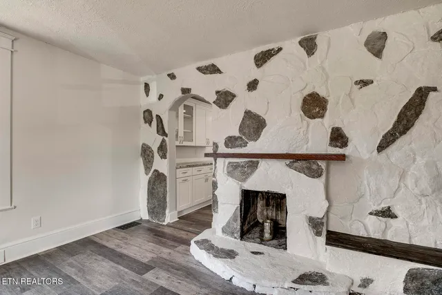 $349,900 | 615 Banks Avenue, Knoxville, TN 37917