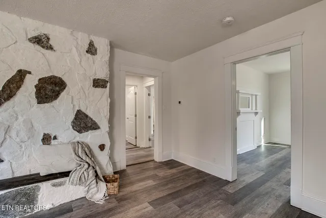 $349,900 | 615 Banks Avenue, Knoxville, TN 37917