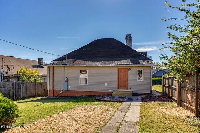 $349,900 | 615 Banks Avenue, Knoxville, TN 37917