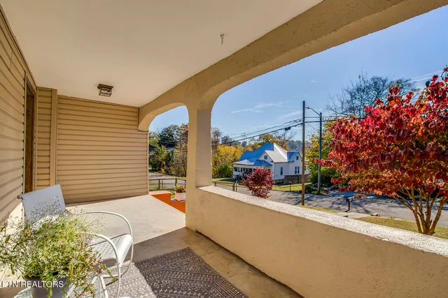 $349,900 | 615 Banks Avenue, Knoxville, TN 37917