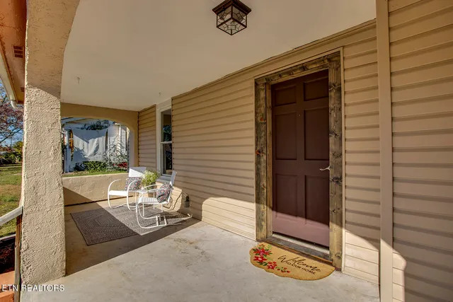 $349,900 | 615 Banks Avenue, Knoxville, TN 37917