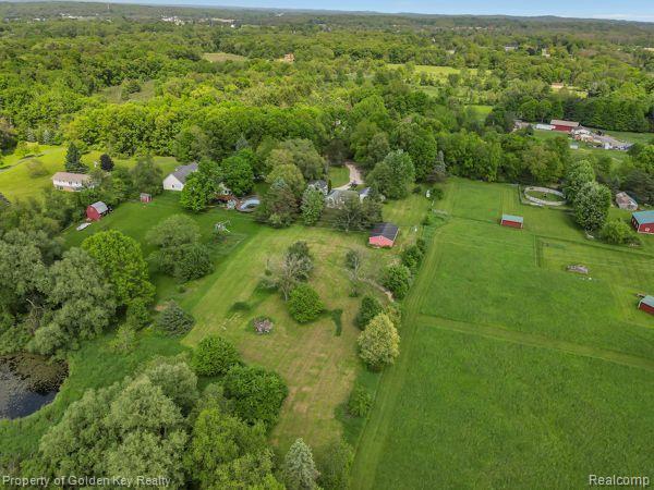 1600 South Tipsico Lake Road Milford, MI 48380 - Photo 26 of 26 Gallery Image 26