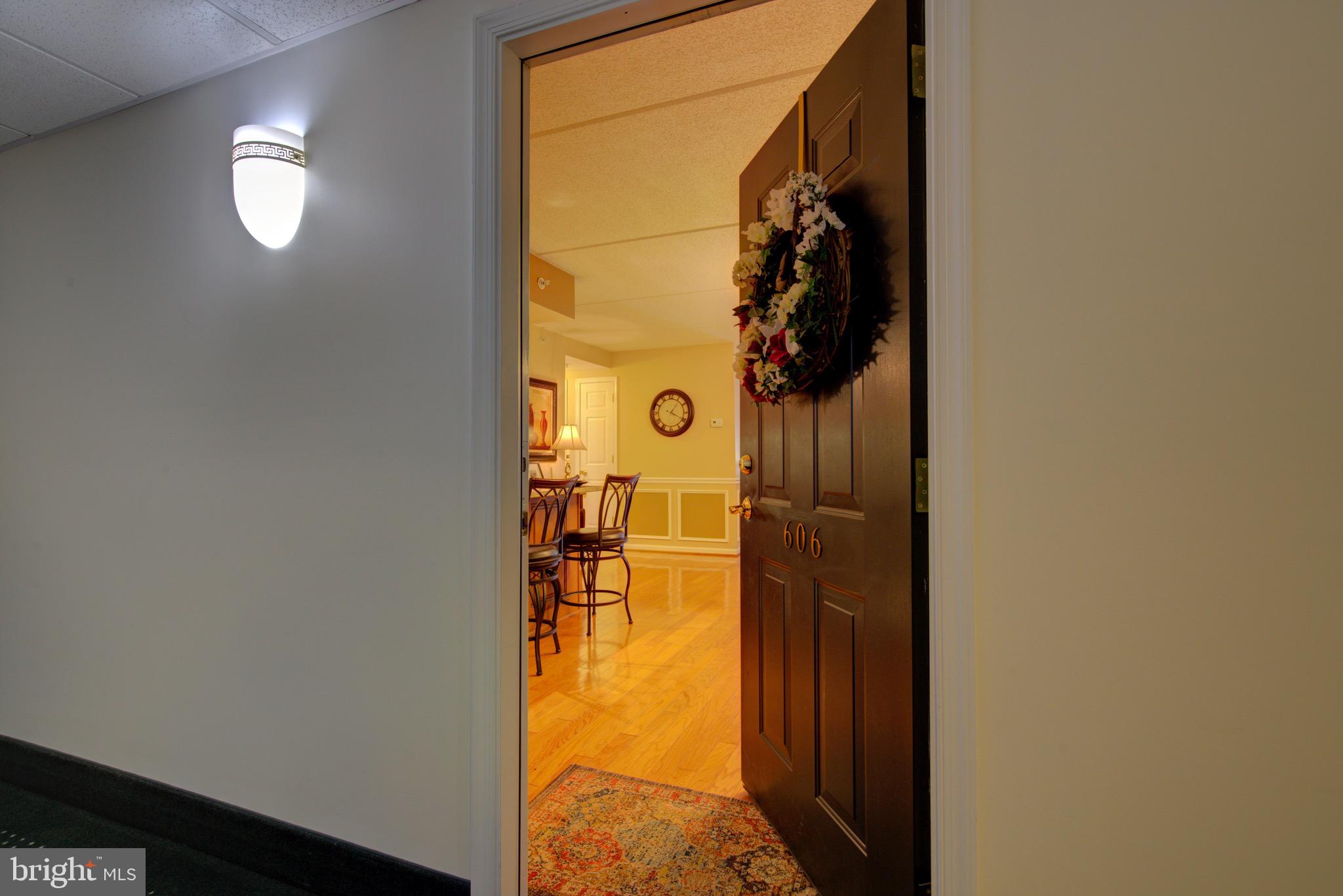 606 Brandon Road Norristown, PA 19403 - Photo 4 of 32 Gallery Image 4