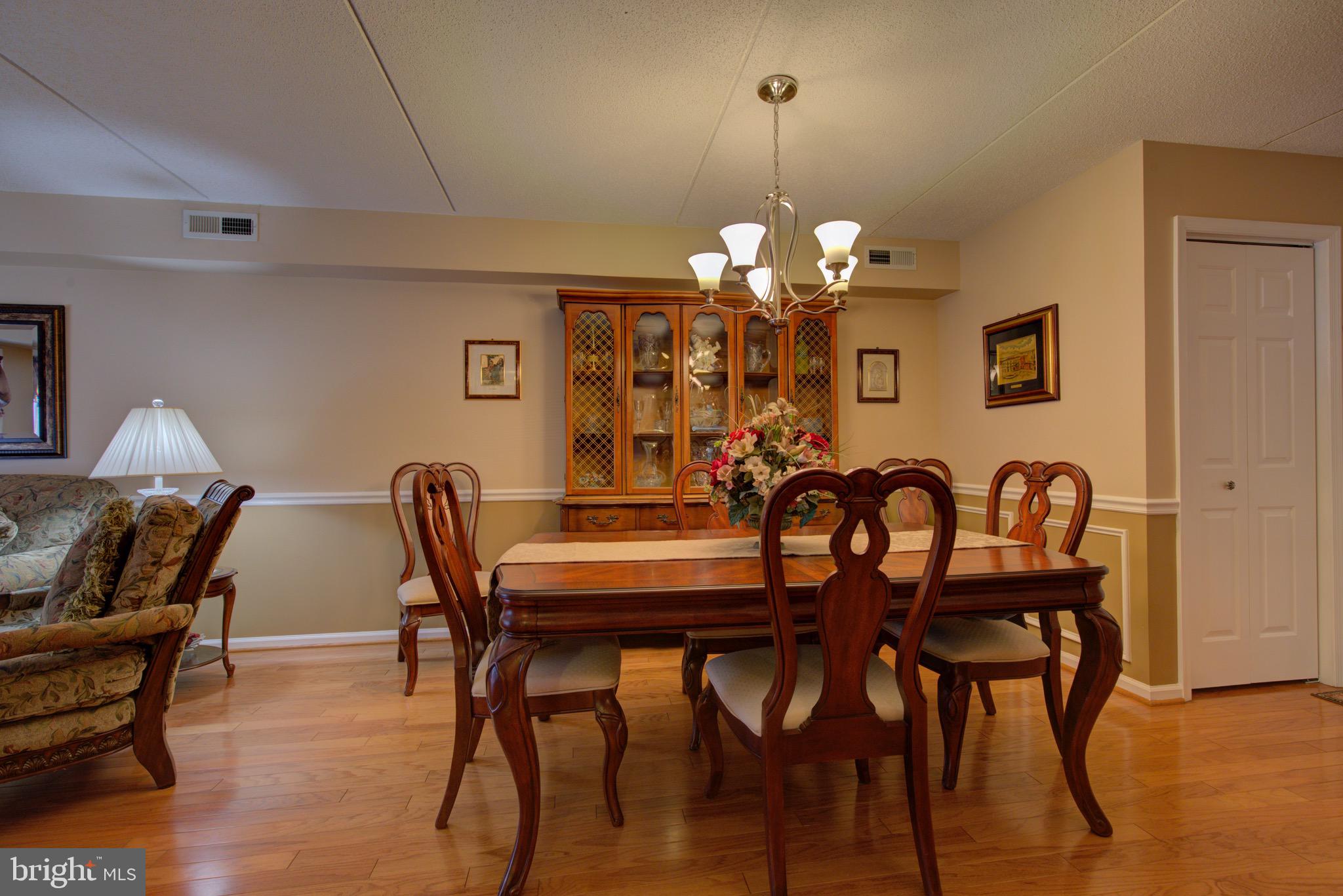 606 Brandon Road Norristown, PA 19403 - Photo 7 of 32 Gallery Image 7