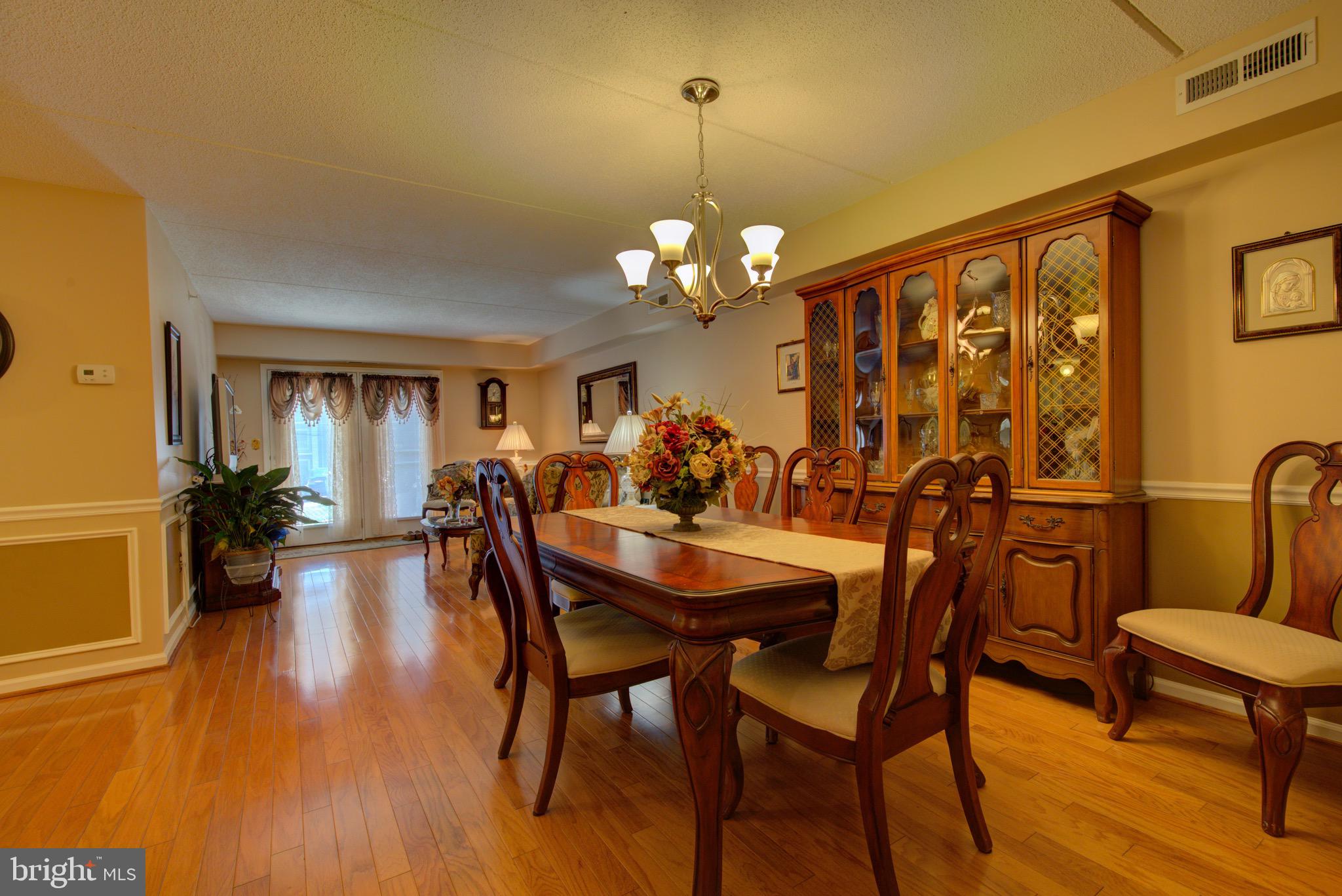 606 Brandon Road Norristown, PA 19403 - Photo 8 of 32 Gallery Image 8