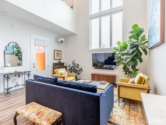 $392,500 | 31 Jefferson Avenue, Unit 102, Evansville, IN 47713