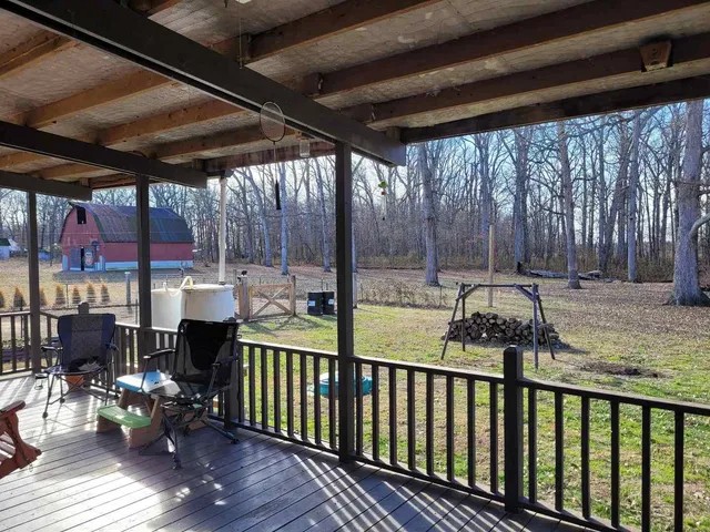 $189,900 | 5531 North Hickory Lane, Bonnie, IL 62816