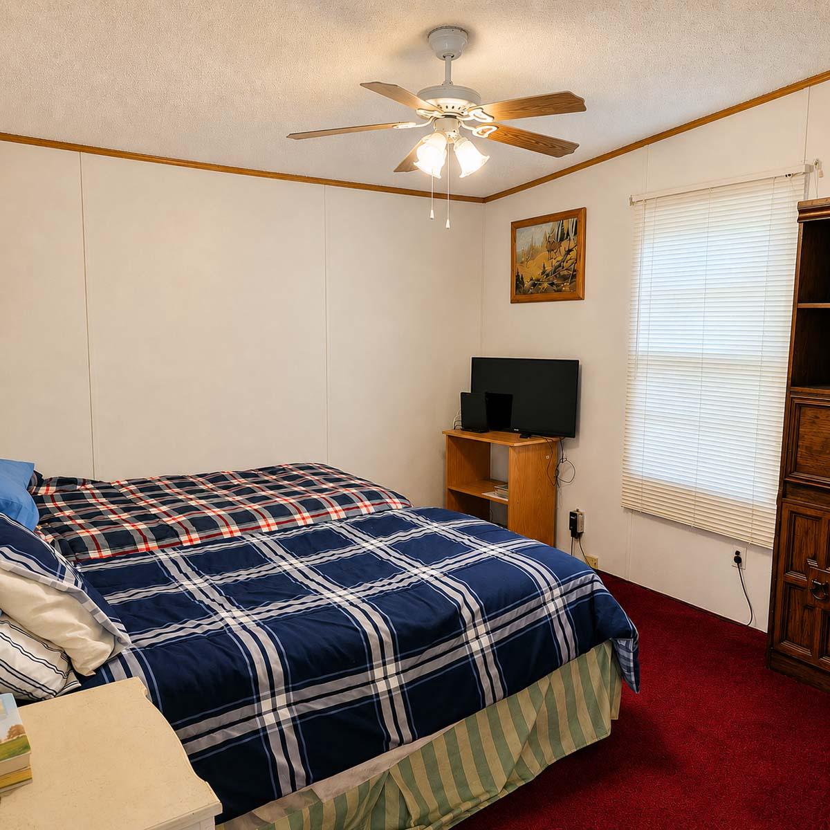 24212 Durham Street Georgetown, DE 19947 - Photo 16 of 21 2nd bedroom with warm ambiance
