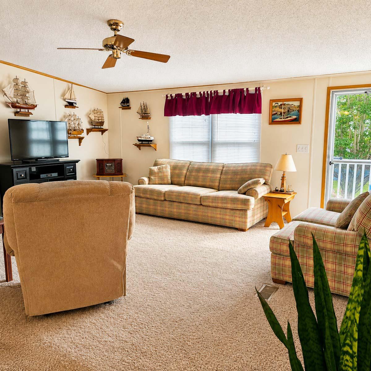24212 Durham Street Georgetown, DE 19947 - Photo 6 of 21 Living space featuring nautical charm