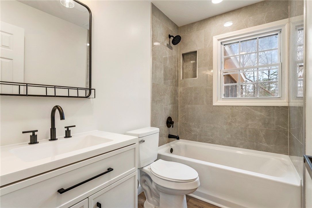 118 Southview Drive Central, SC 29630 - Photo 17 of 48