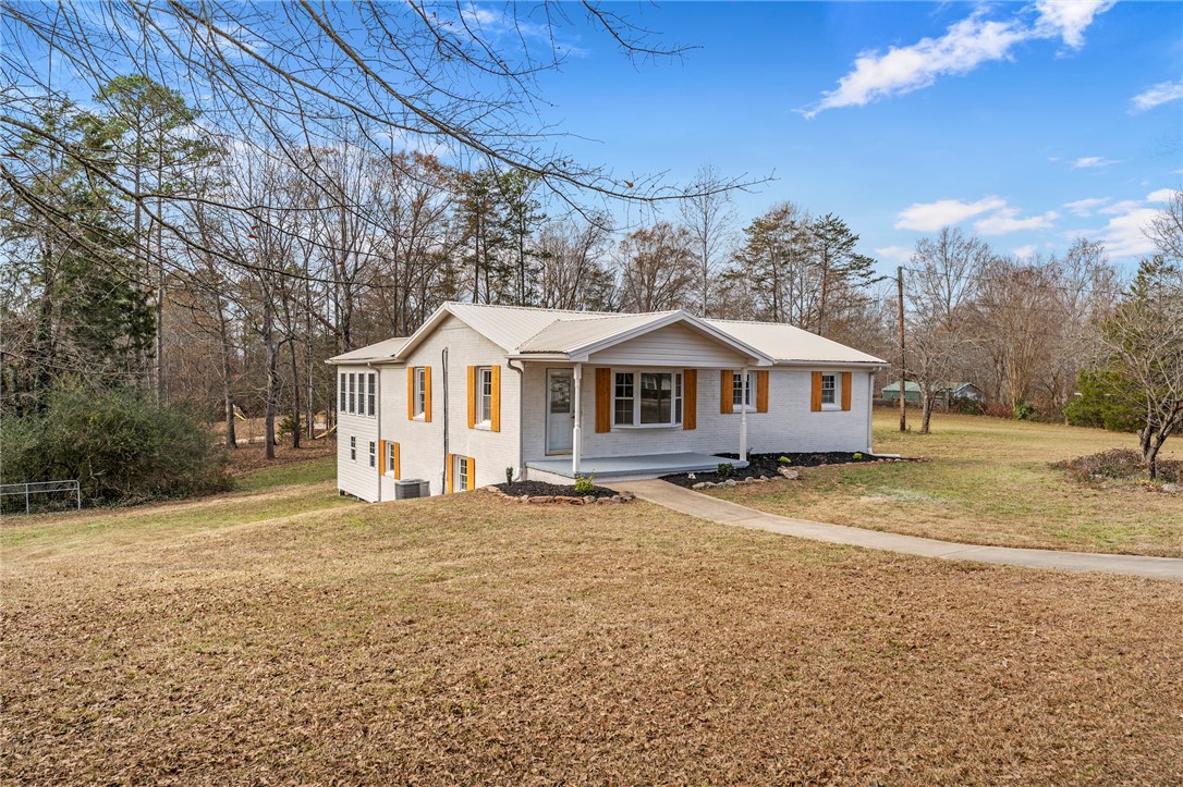 118 Southview Drive Central, SC 29630 - Photo 2 of 48