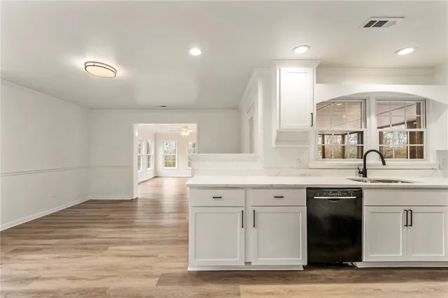 $349,900 | 118 Southview Drive, Central, SC 29630