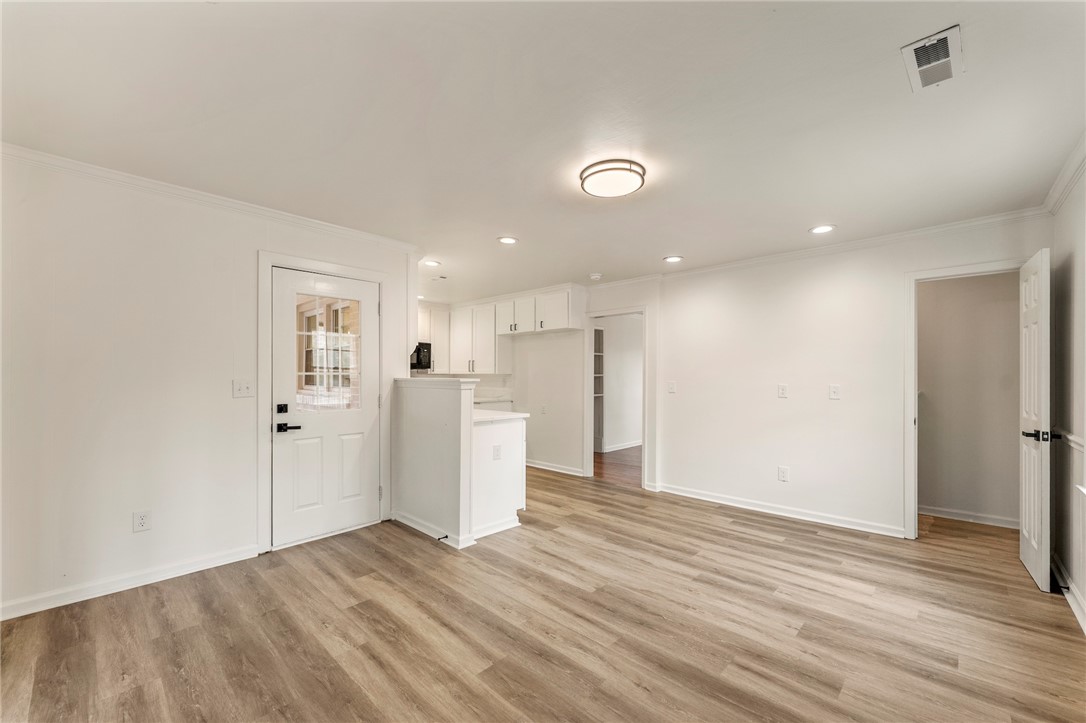 118 Southview Drive Central, SC 29630 - Photo 10 of 48