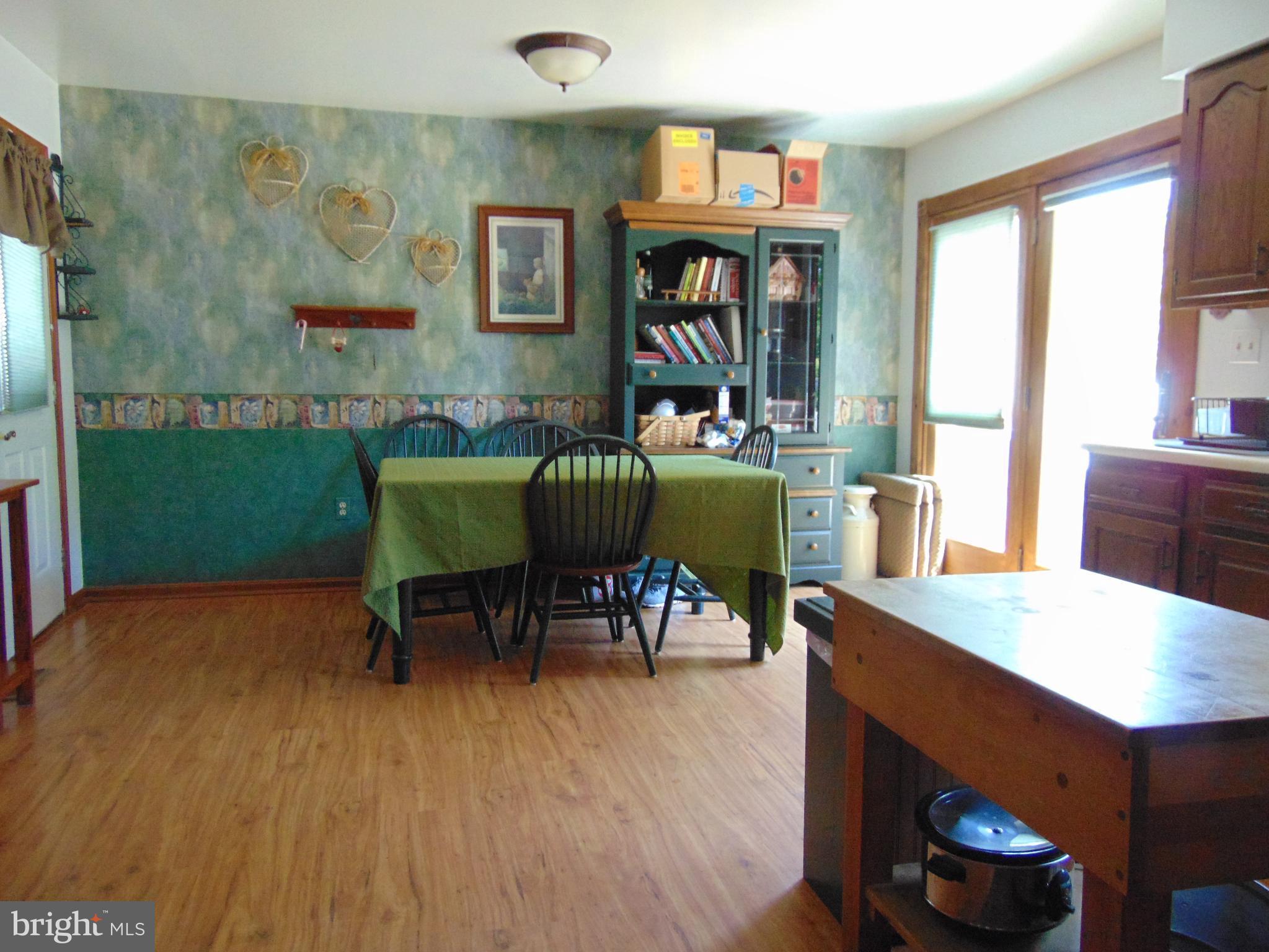 8411 Berkfield Road Baltimore, MD 21237 - Photo 9 of 23 Huge Kitchen with space for big table