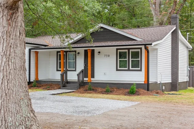 $289,000 | 750 Cherokee Road, Pelzer, SC 29669