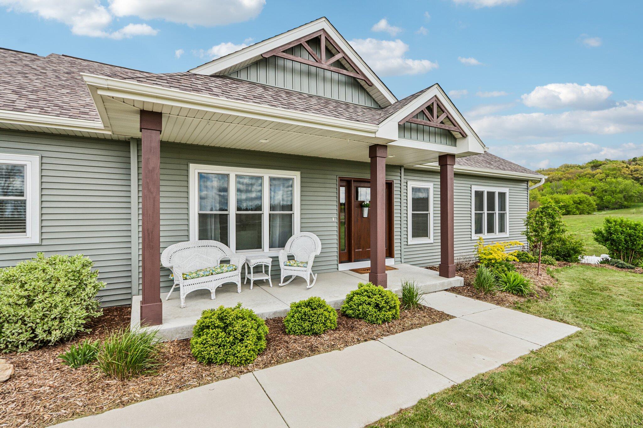 N8069 Springer Road Lake Mills, WI 53551 - Photo 4 of 56 4
