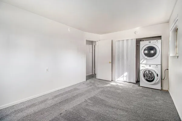 $120,000 | 742 West Kilgore Road, Unit 108, Kalamazoo, MI 49008