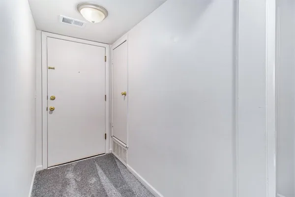 $120,000 | 742 West Kilgore Road, Unit 108, Kalamazoo, MI 49008