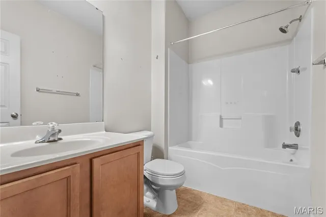 $175,000 | 3416 Hiram Street, Unit B2, St. Charles, MO 63301