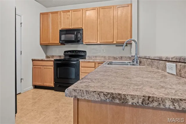 $175,000 | 3416 Hiram Street, Unit B2, St. Charles, MO 63301