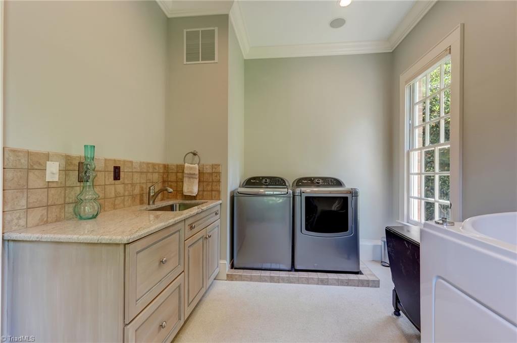 4501 Kendale Road High Point, NC 27265 - Photo 41 of 50