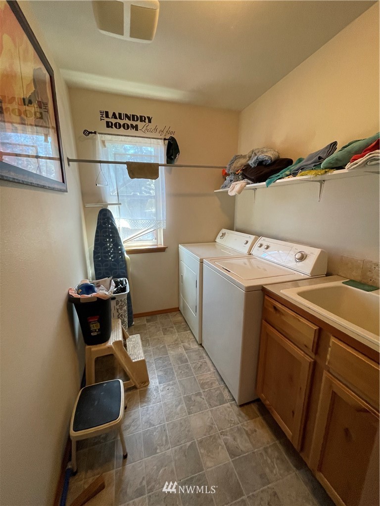 18347 121st Place Southeast Renton, WA 98058 - Photo 12 of 12 Gallery Image 12